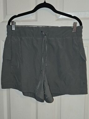 Apana Gray Elastic Waist Athletic‎ Shorts with Pockets